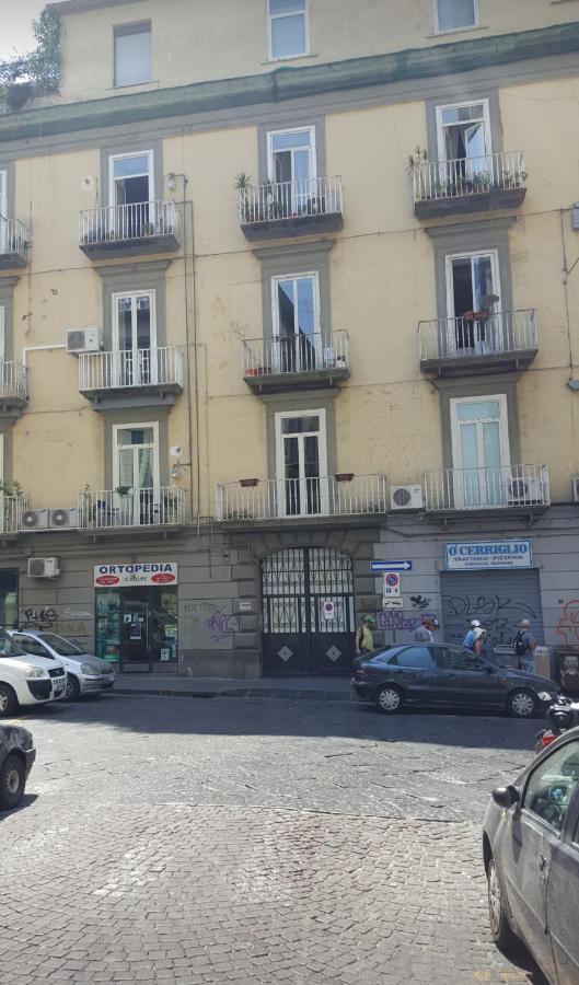 Apartmán La Dimora Dei Borbone Neapol Exteriér fotografie